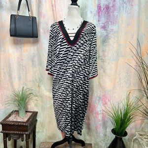 📌Studio One  Studio One  V-Neckline 1/2 Sleeves PluPlus Size Soft Flowing Dress